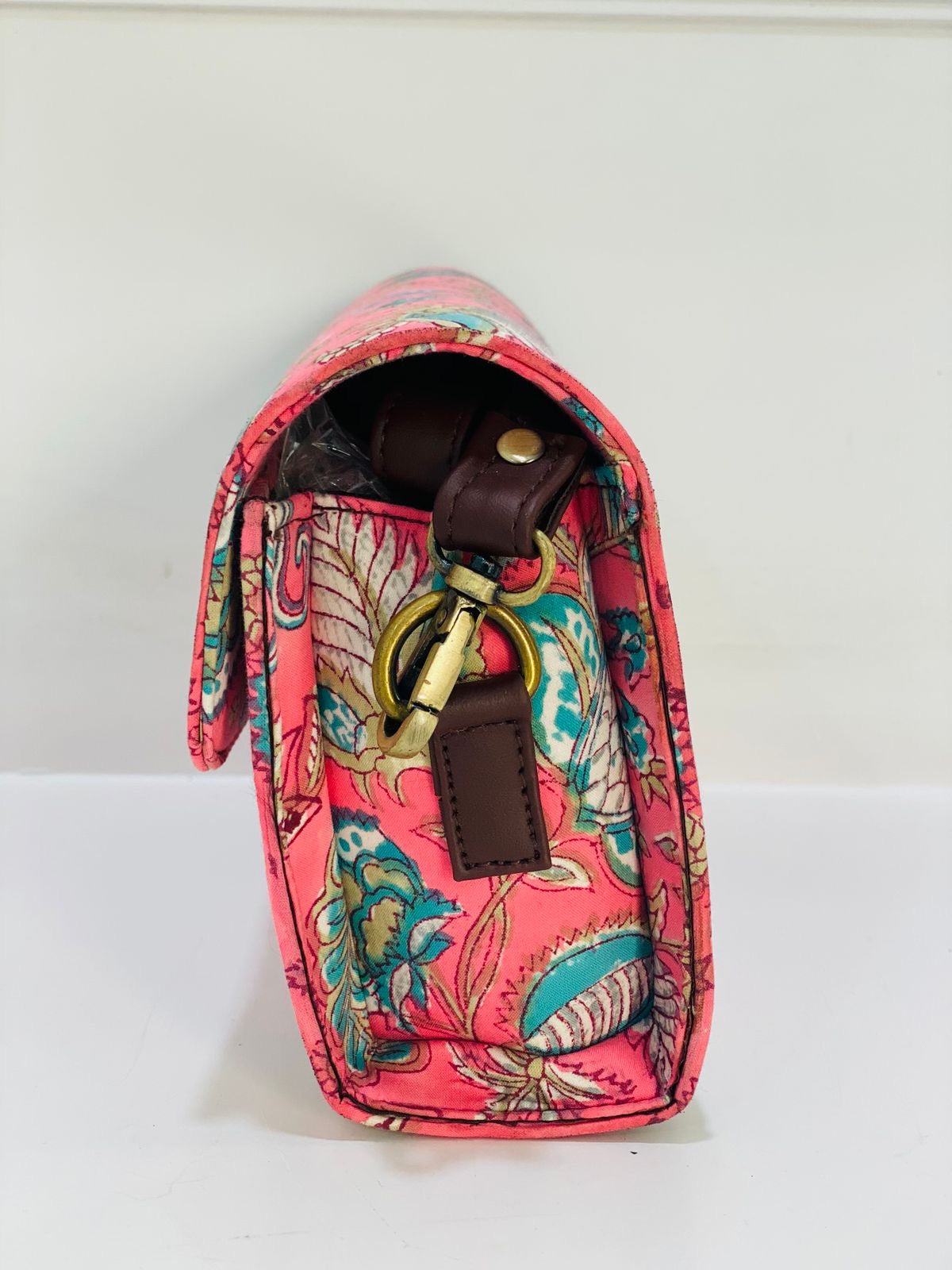 The Morvi Hand Block Sling