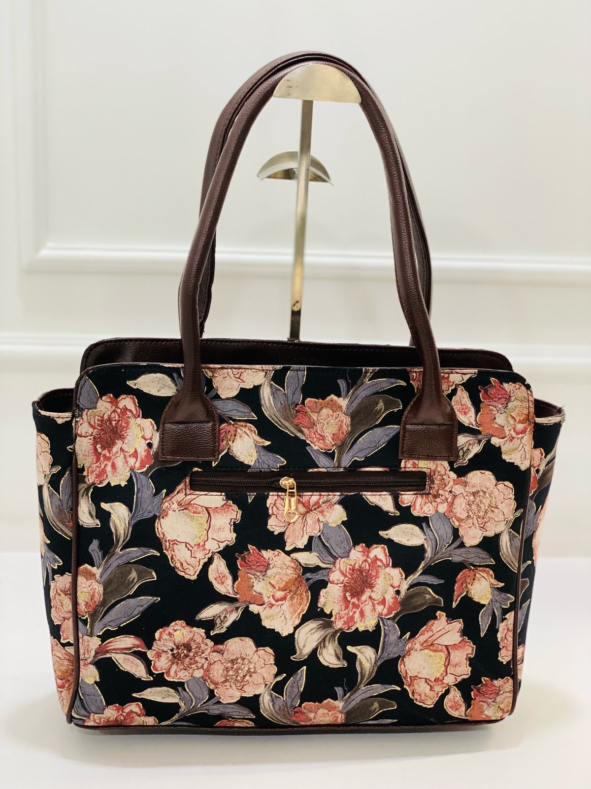 Black floral Morvi Laptop Bag with Pouch