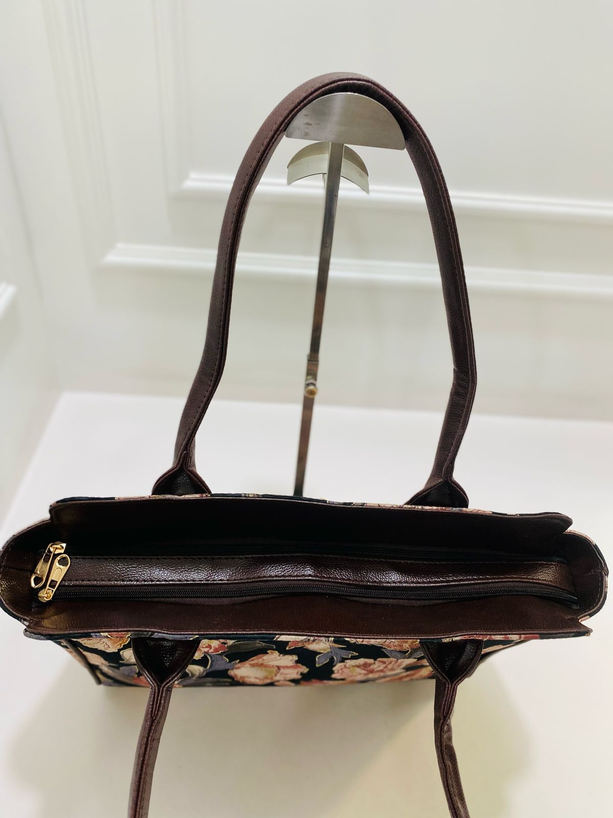 Black floral Morvi Laptop Bag with Pouch
