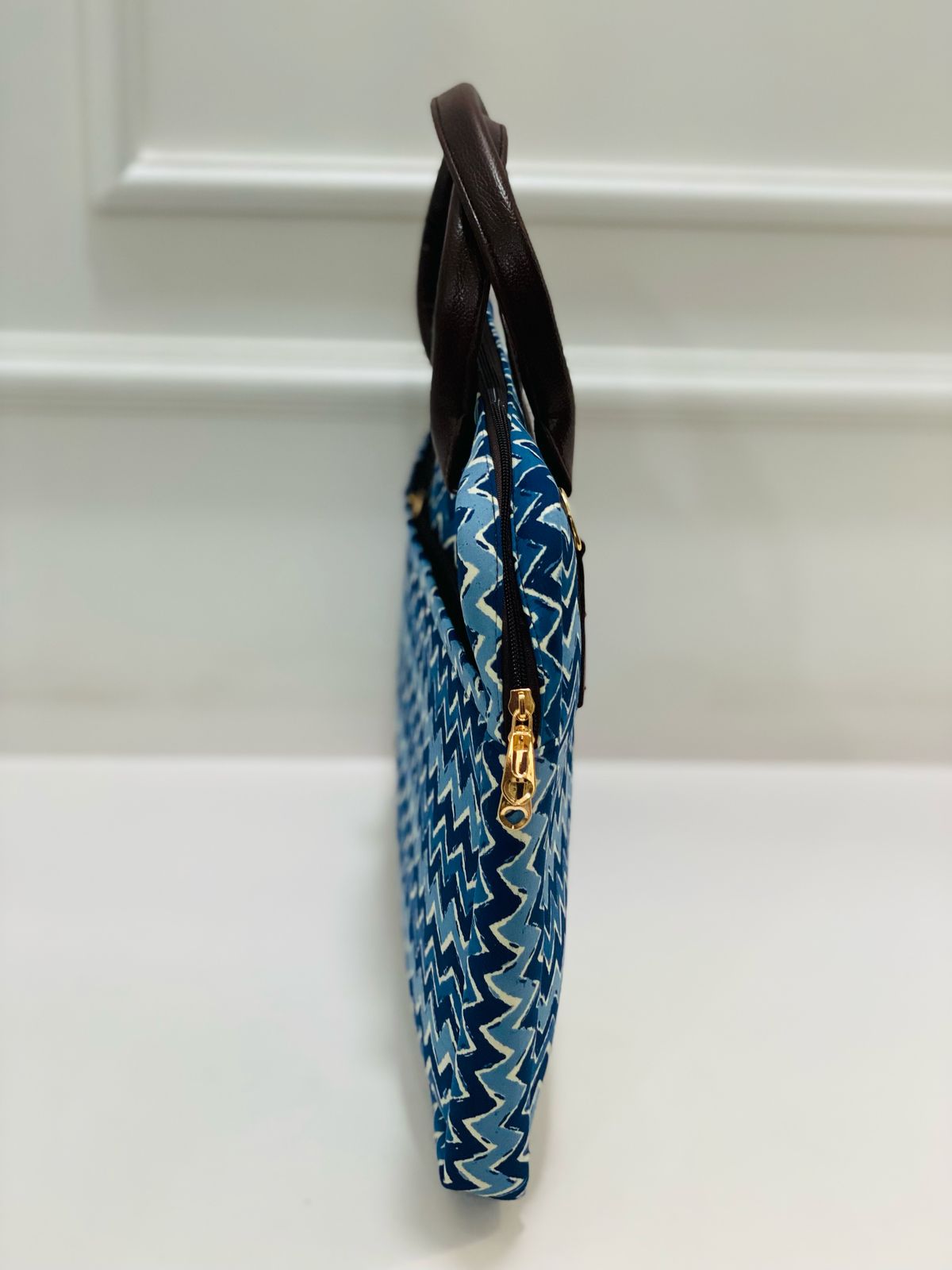 Blue Zigzag Modern Women's Laptop Bag