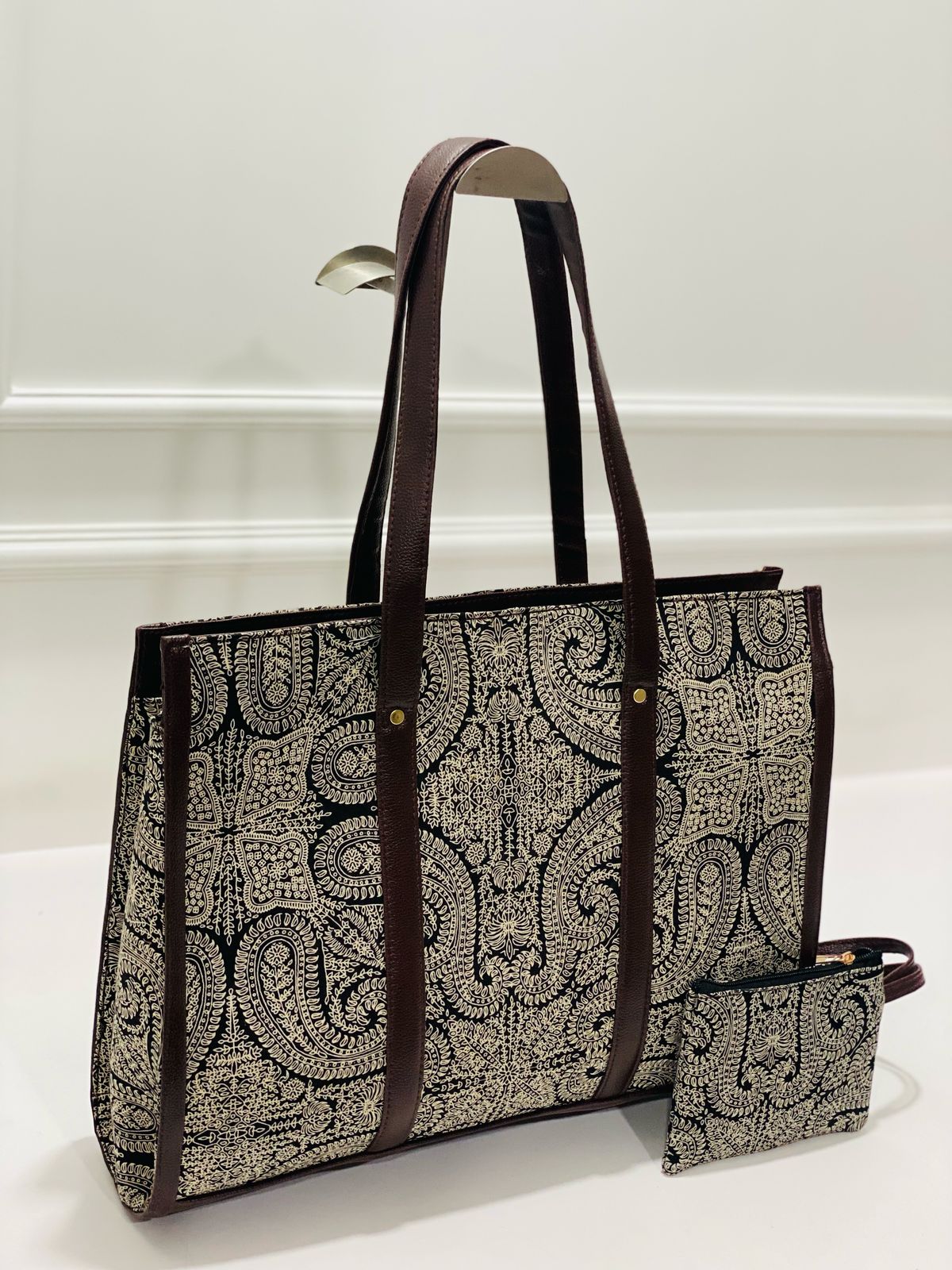 Black Paisley Laptop + Tote Bag with Free Phone Pouch