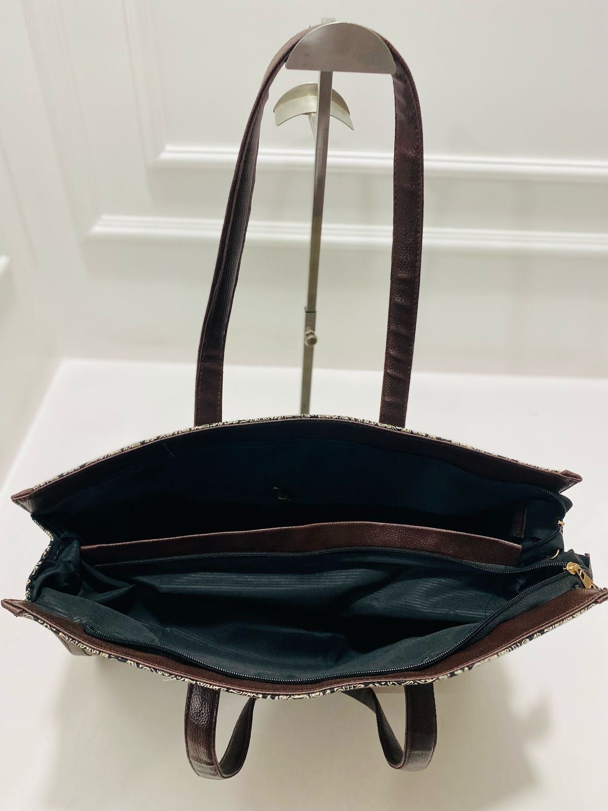 Black Paisley Laptop + Tote Bag with Free Phone Pouch