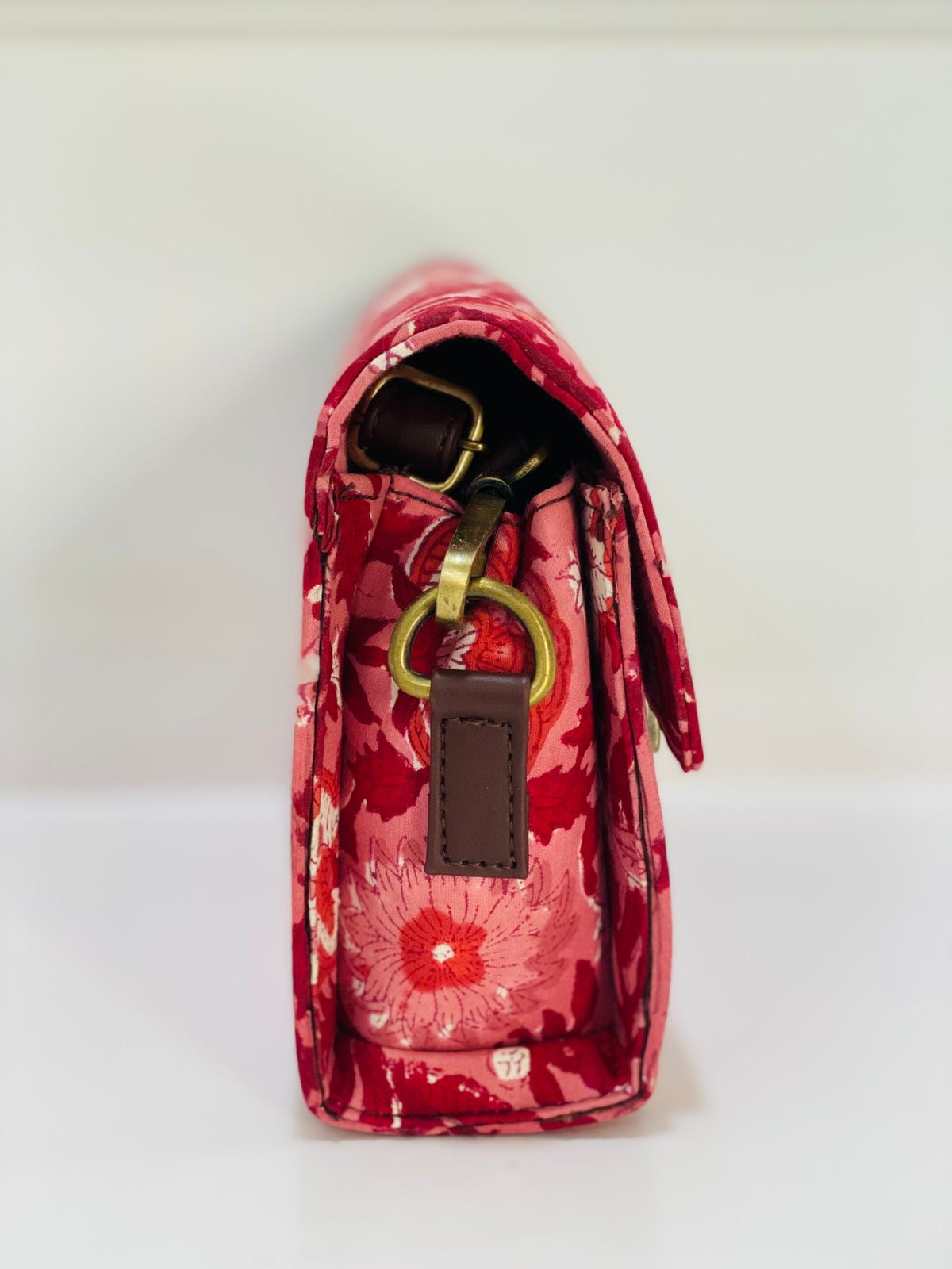 The Morvi Hand Block Sling