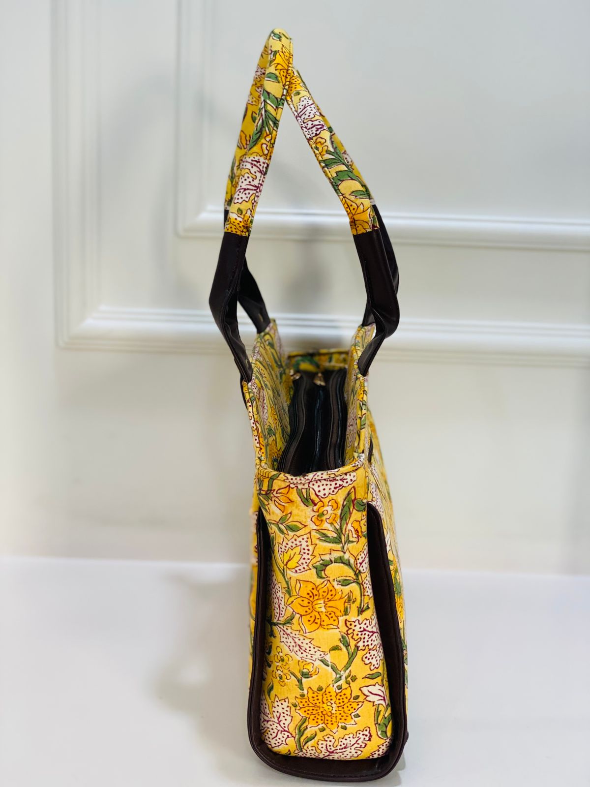 ClASSIC TOTE + OFFICE BAG