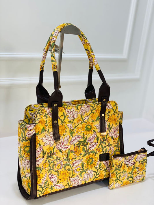 ClASSIC TOTE + OFFICE BAG