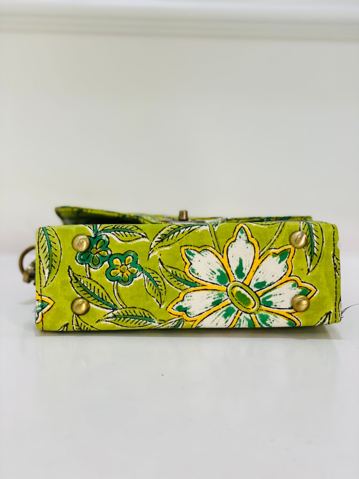 The Morvi Hand Block Sling