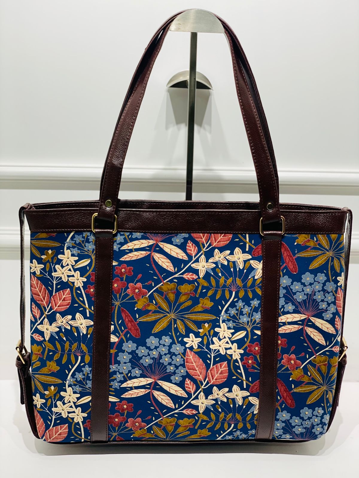 A floral print office and laptop bag 