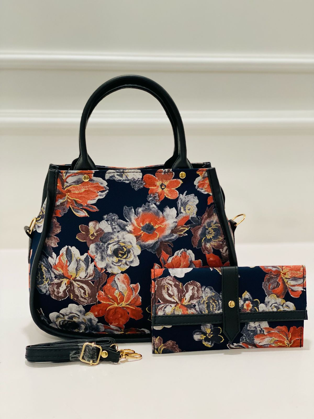 Midnight blue Matka Handbag with Adjustable Belt & Clutch