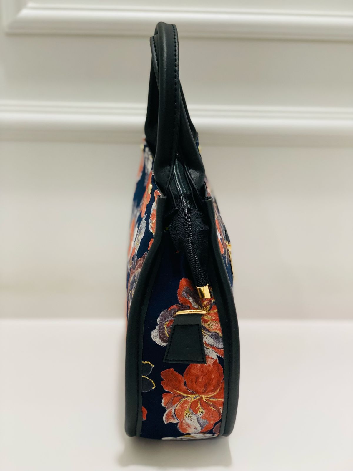 Midnight blue Matka Handbag with Adjustable Belt & Clutch