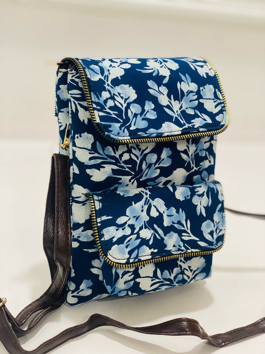 Multi Pocket Sling